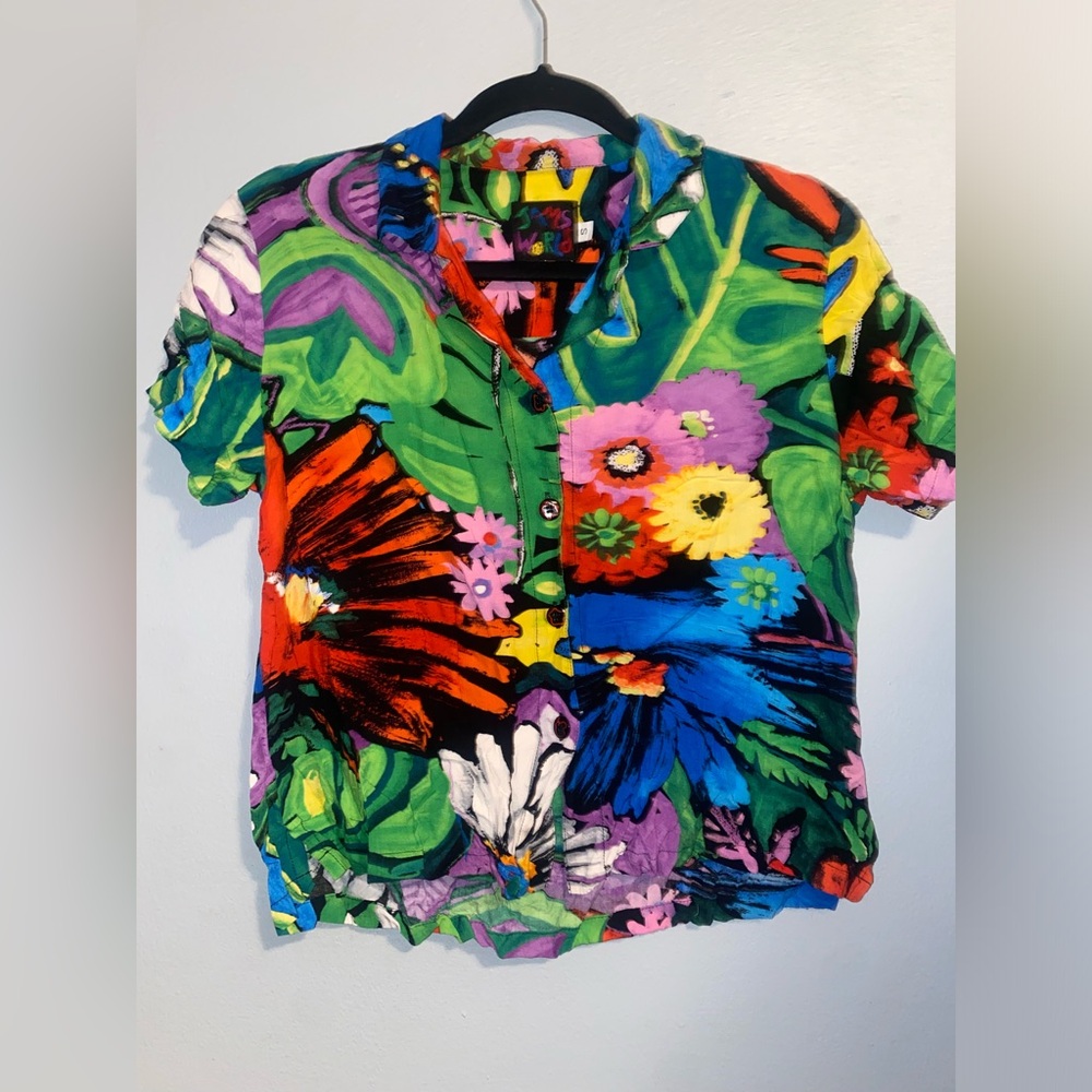 Funky artsy women’s button down top
